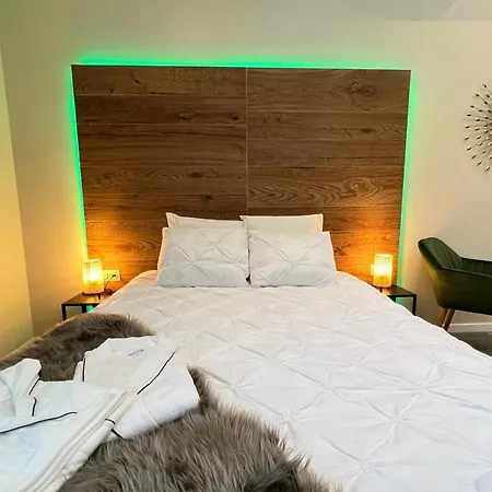 Love-room Paradise ! Aubagne